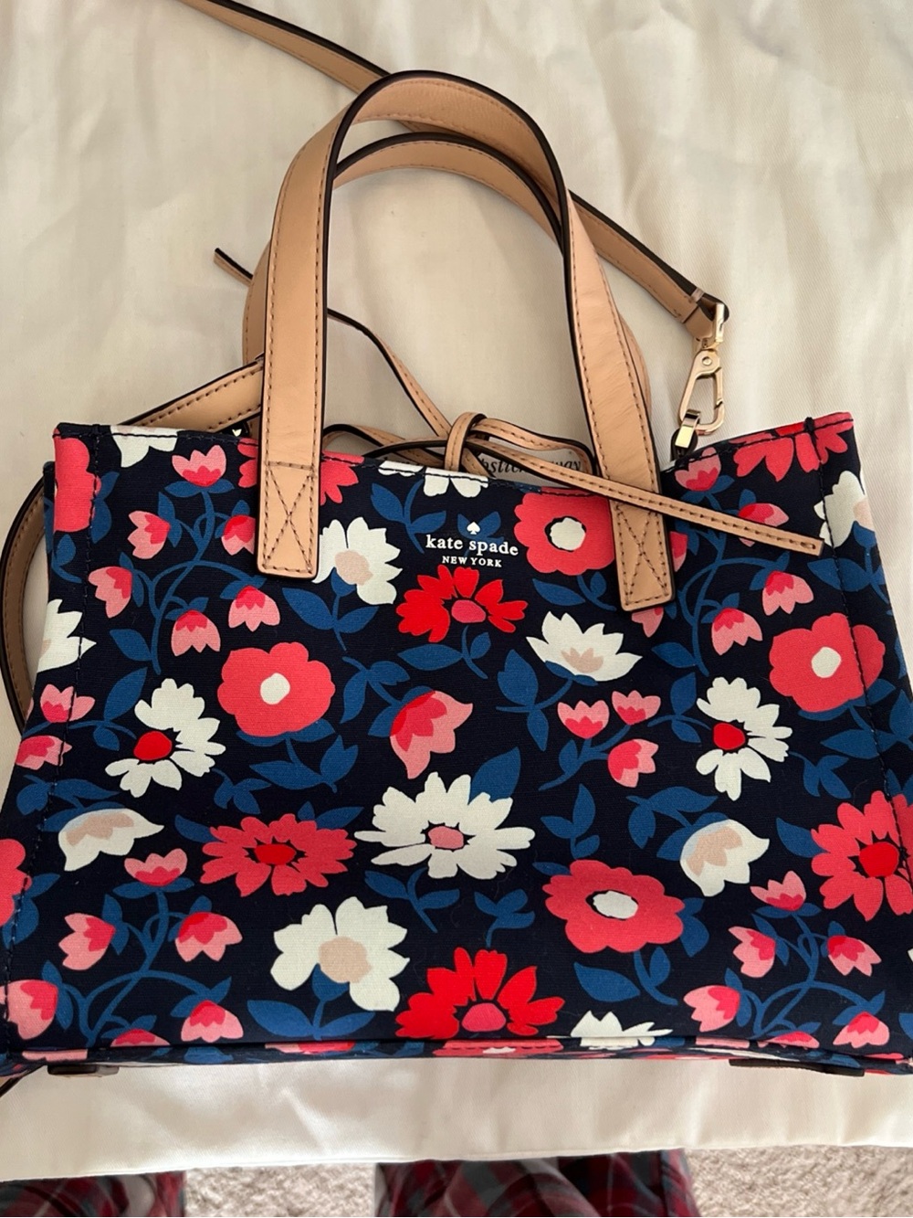 Kate Spade 25th anniversary purse/crossbody/tote floral/spring